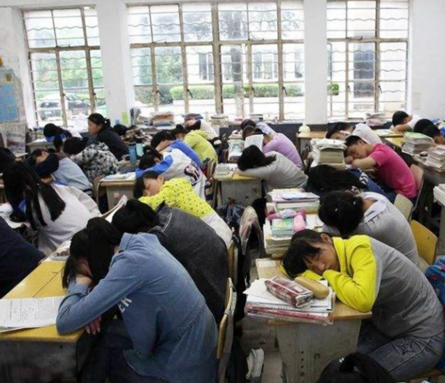 下午课反而更困校园随即把深度睡觉区的睡觉时长调整为30分钟